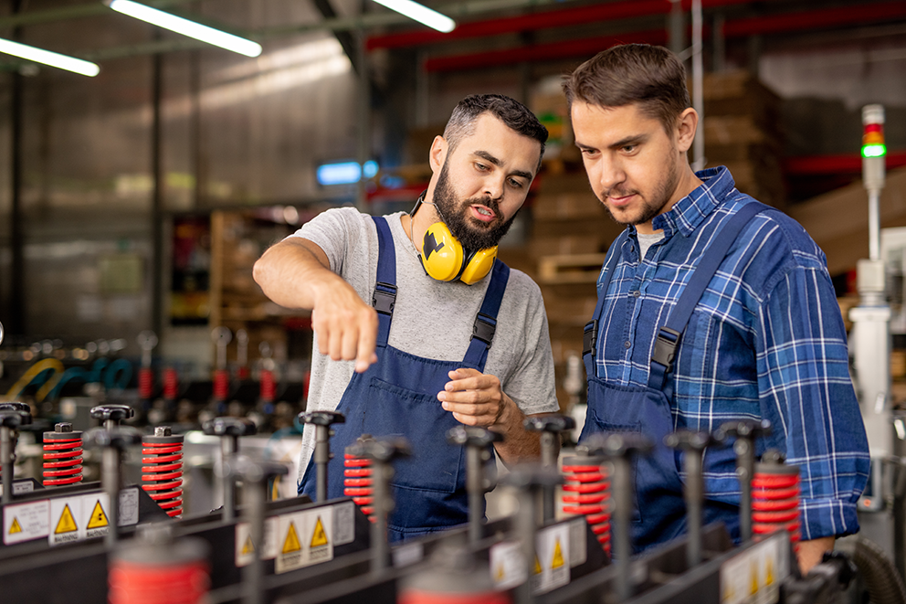 Trotz Fachkräftemangel passendes Personal finden: neben der Ausbildung ist die Fähigkeit zur schnellen Einarbeitung wichtig.